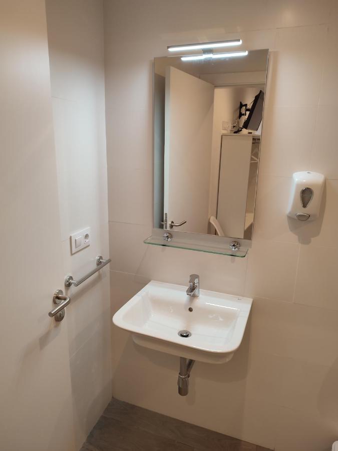 סנטיאגו דה קומפוסטלה Pension Sp 55 By Bossh! Hotels מראה חיצוני תמונה